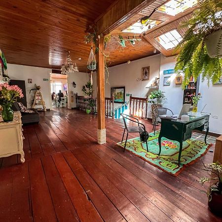 Casa Madre Tierra Src Bed & Breakfast Santa Rosa de Cabal Exterior photo